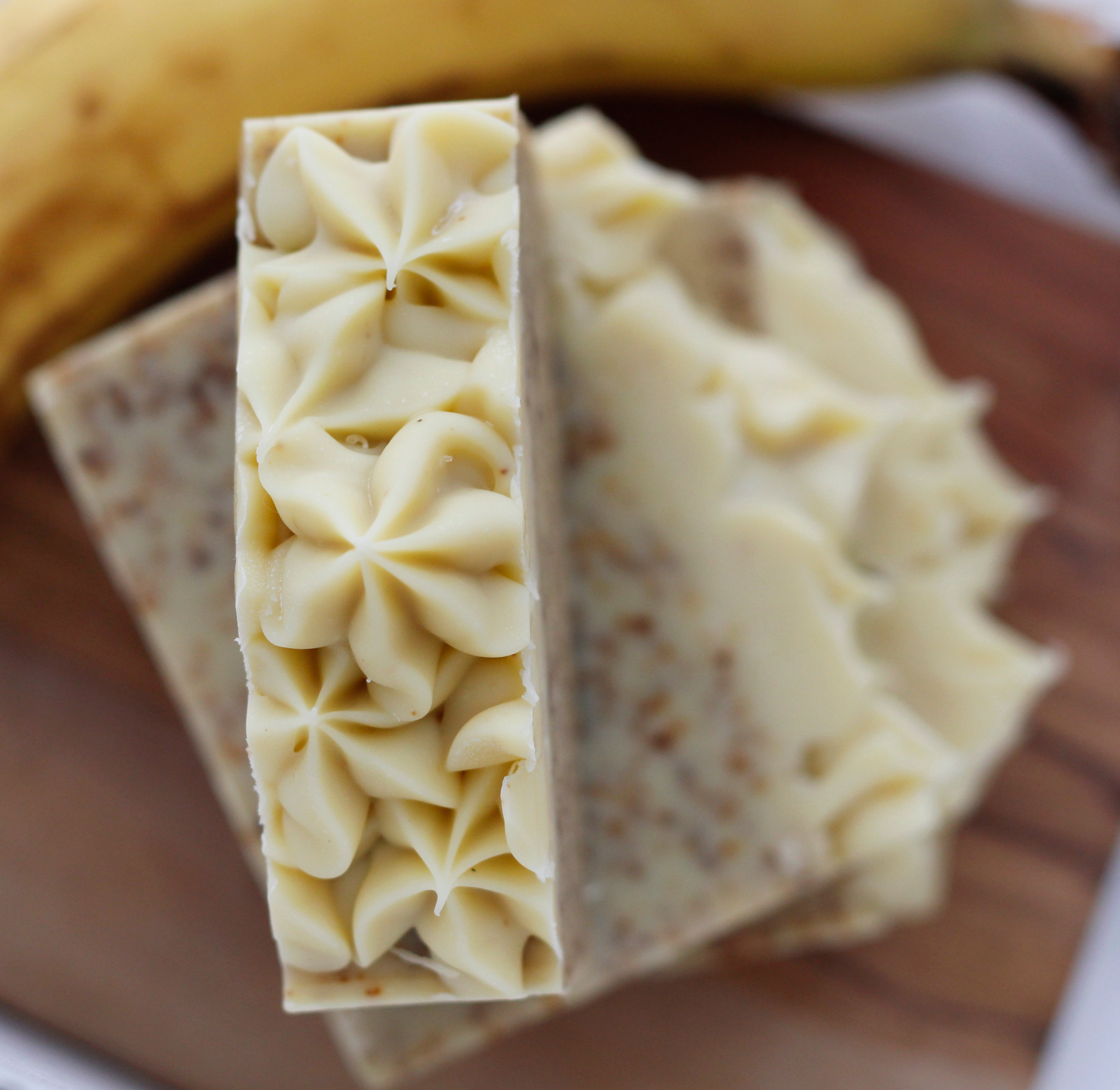 piped top on banana soap recipe