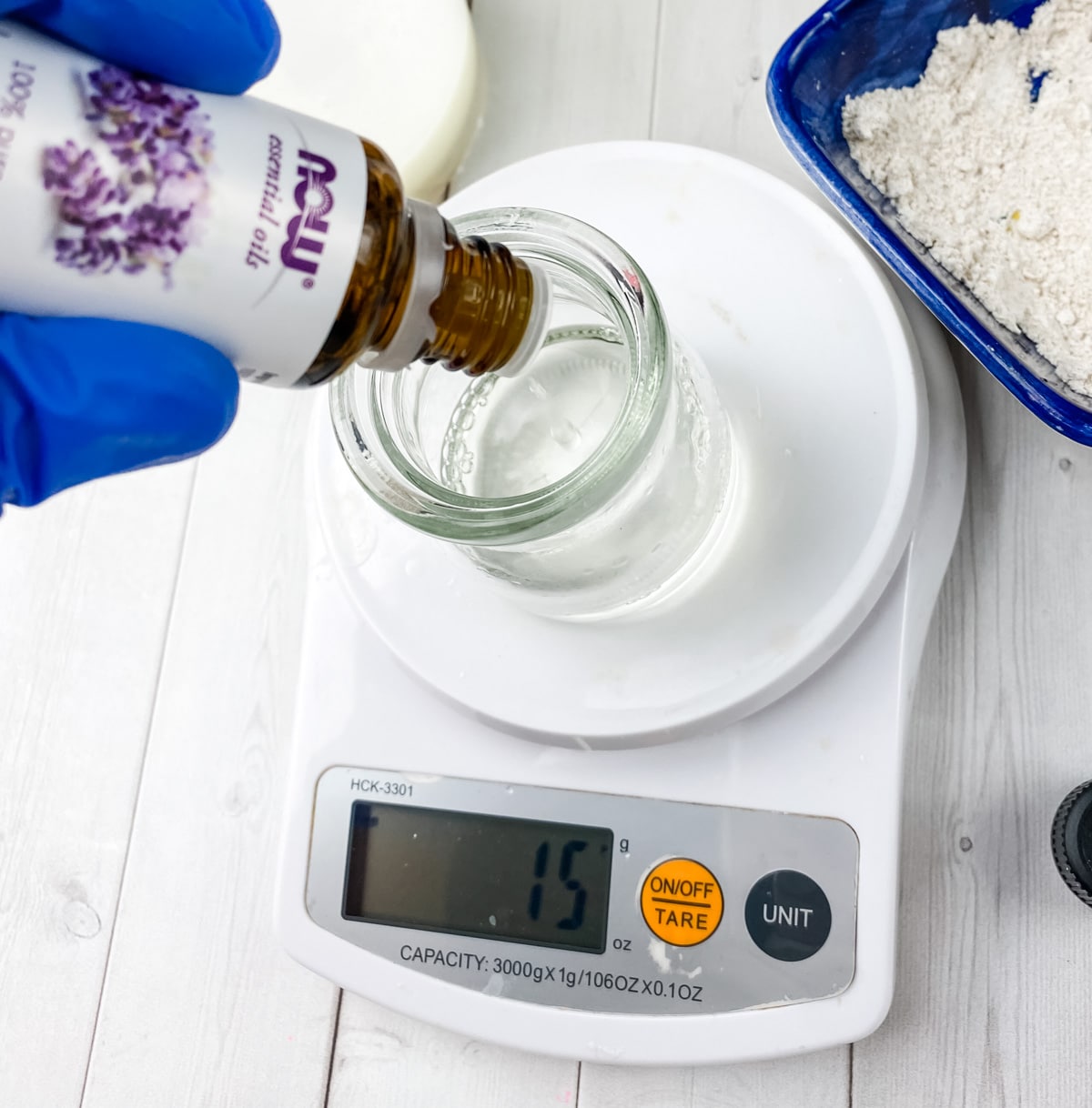 measuring essential oil .